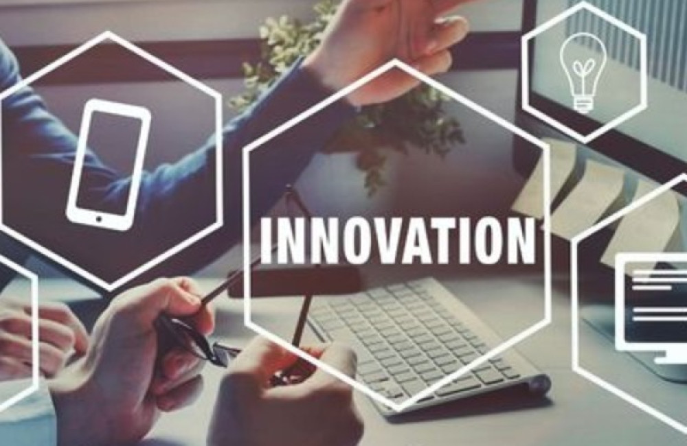 Social Shifters Logo